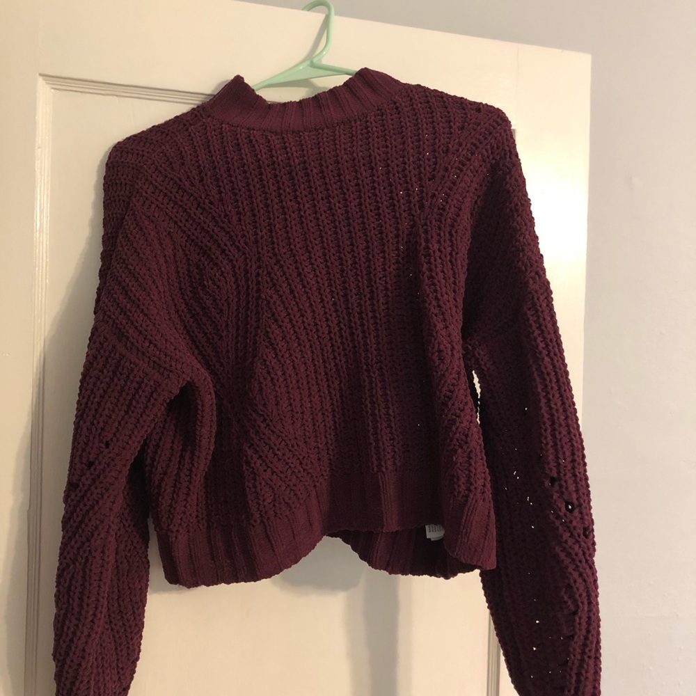 Maroon knit hollister sweater